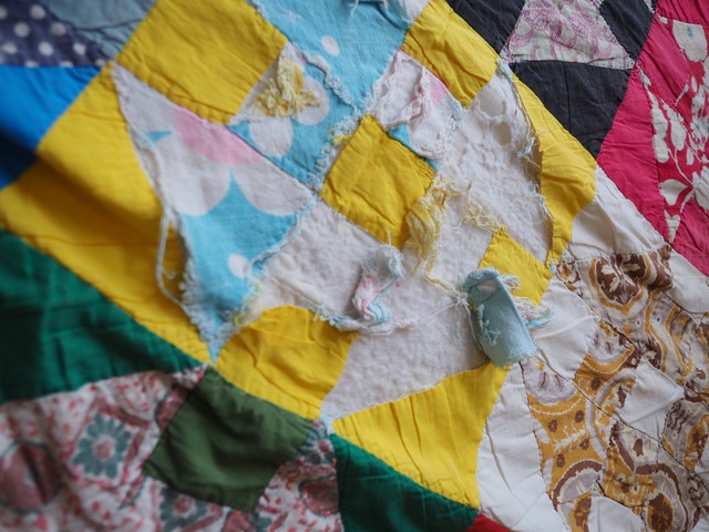 1960’s ~ USA Antique Patchwork Quilt