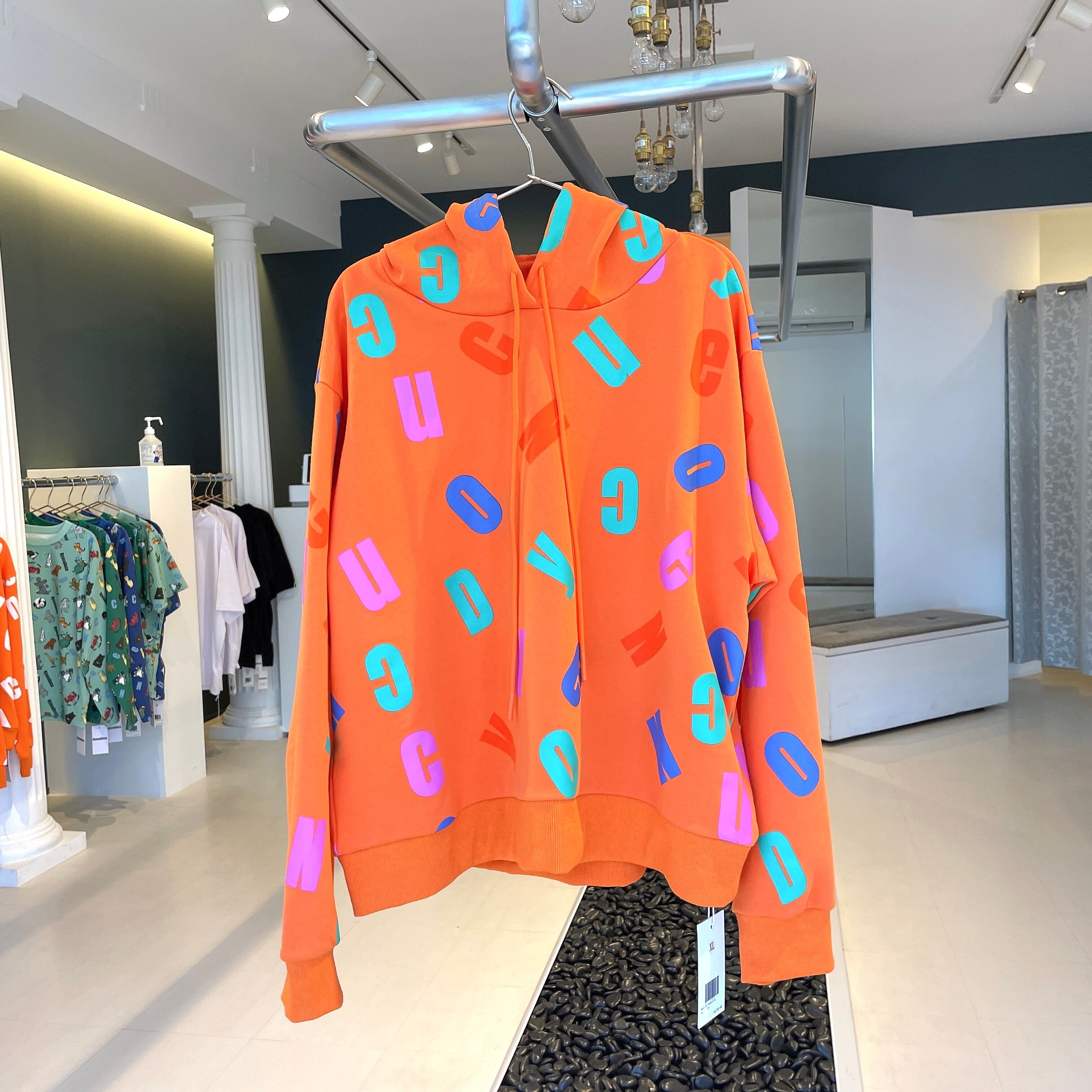 カラフル ロゴ パーカー 【Orange】 | NyucoDeco [にゅこでこ