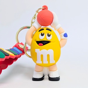 【 m&m's  ( エムアンドエムズ )  】3D Rubber KeyHolder / 3Dラバーキーホルダー バスケットボール / YELLOW〚アメリカン雑貨 アメトイ〛