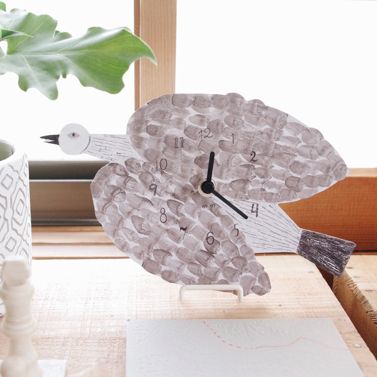 Diecut design clock (bird)