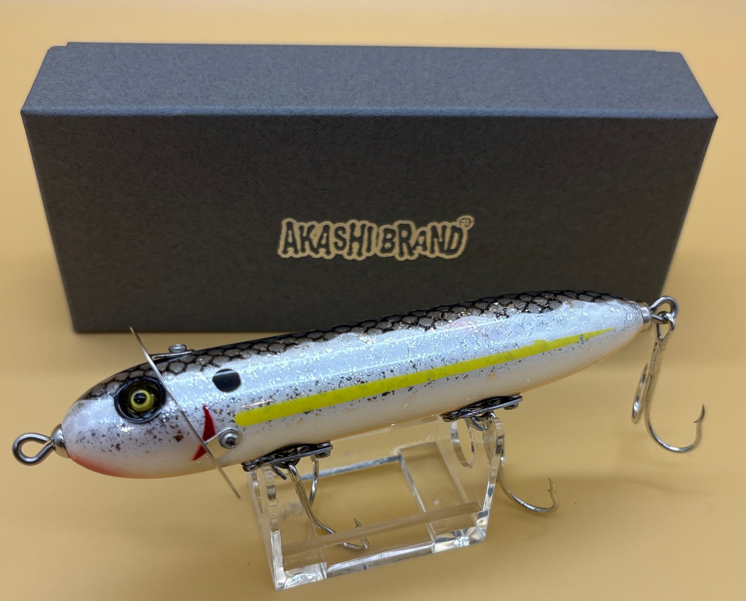 アカシブランド ABrop ブラックブルーフリッター | つむぎワークス