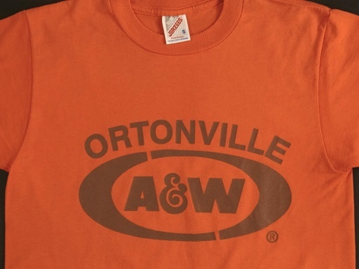a&w tシャツ Amazon co jp 沖縄限定A W Tシャツ Sサイズ 牧港本店 