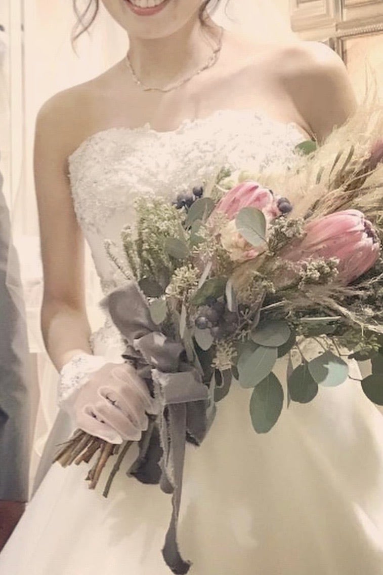 ドライフラワーにもなる生花スワッグブーケ【受注品】 | アーティ
