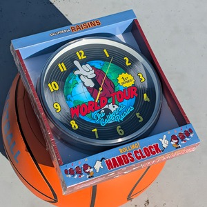 ✨️腕が動いちゃうウォールクロック⌚✨️【 The California Raisins / カリフォルニア レーズン 】HANDS WALL CLOCK / 壁掛け時計 / ウォールクロック〚アメリカン雑貨 アメトイ〛