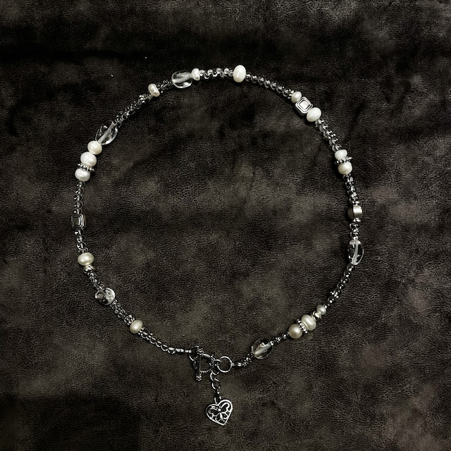Freshwater pearl  × glass beads necklaces ⅱ ( lady’s )