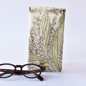 GLASSES POUCH / No,10182