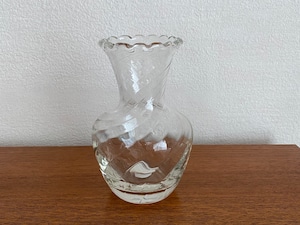 〈vintage〉swirl clear vase