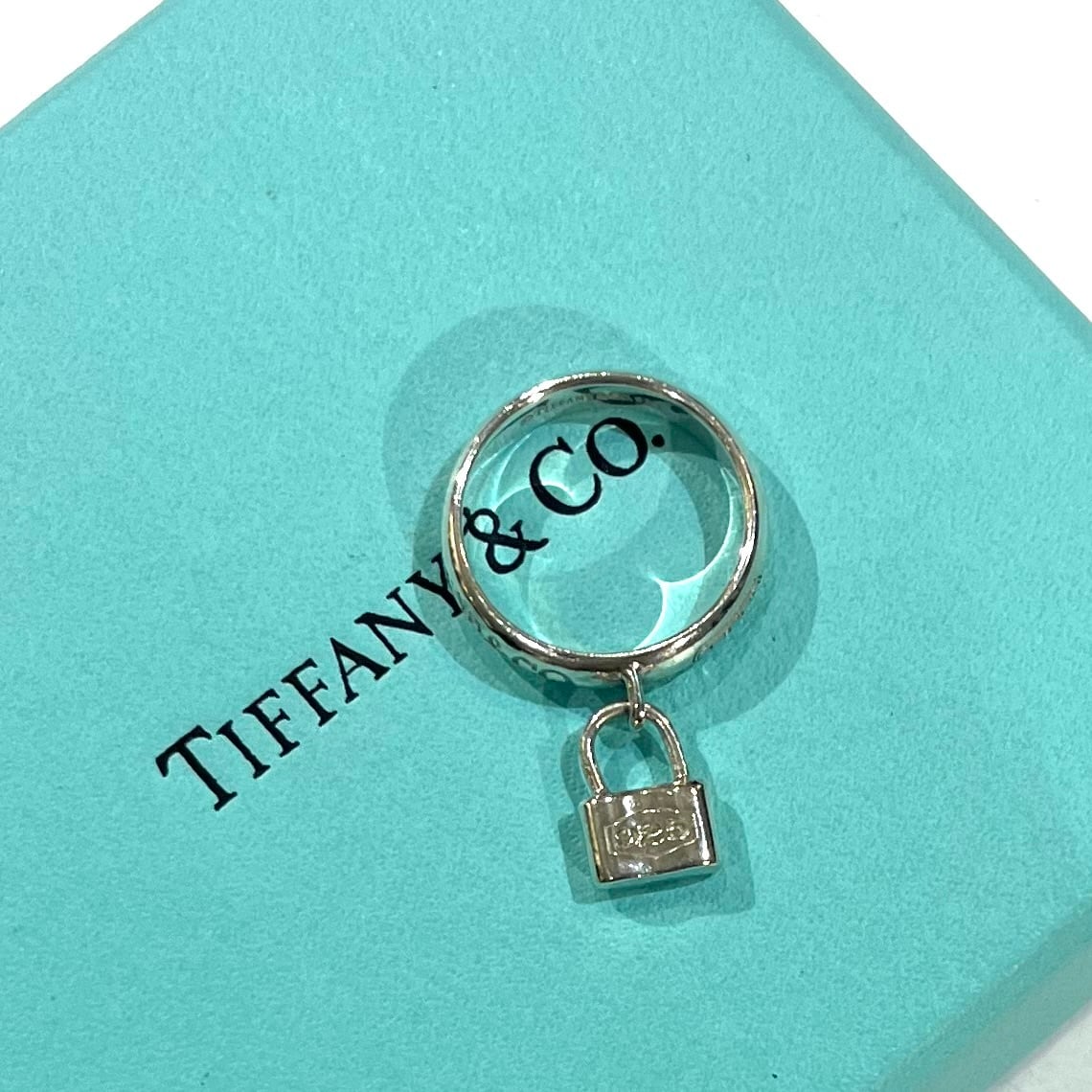 Tiffany & Co. シルバー チャームリング 箱付き TIFFANY&Co.（ティファニー） TIFFANY & Co. 1837 バーキーリング