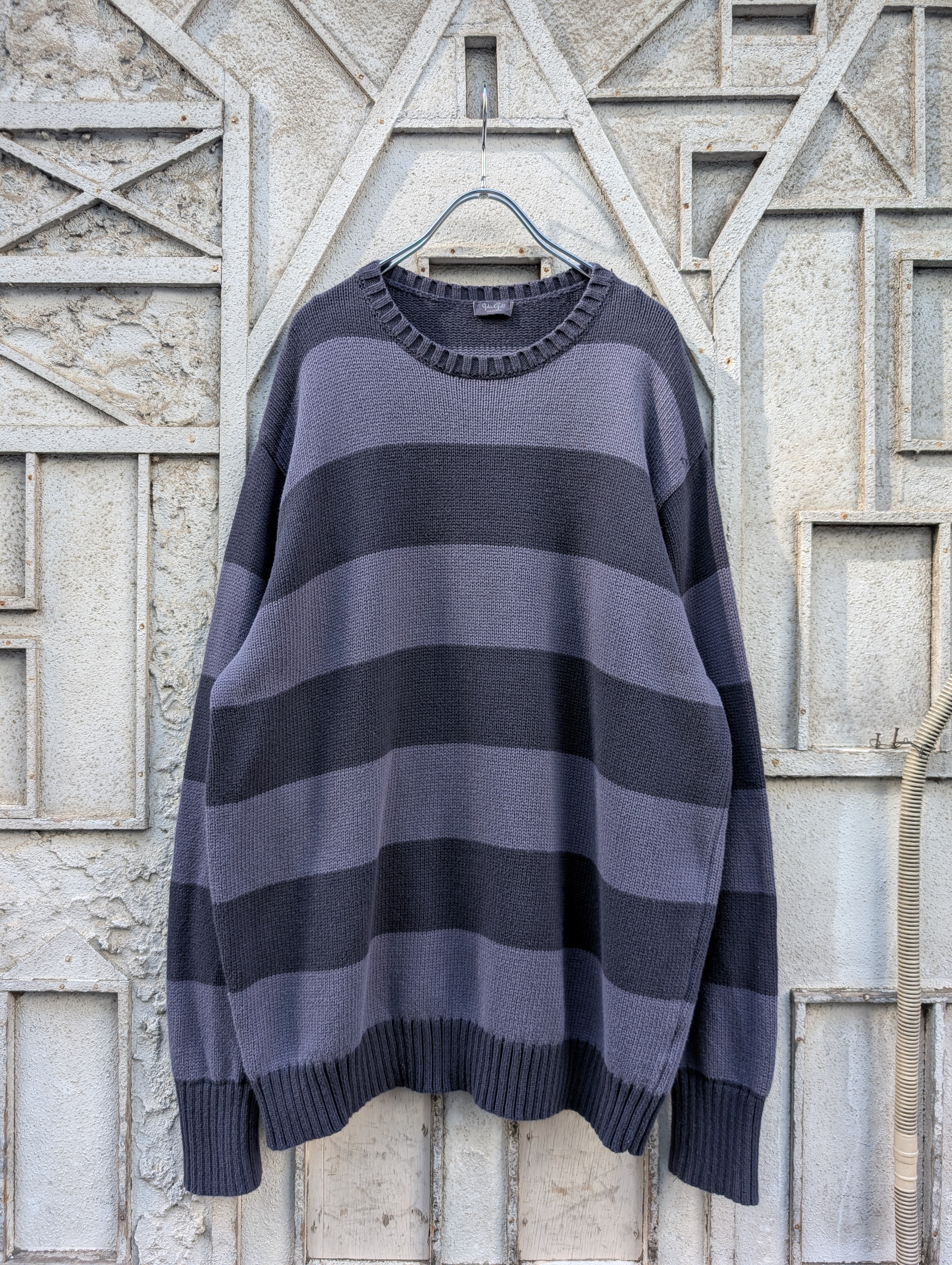 "GRUNGE" border knit
