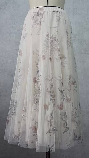 TRANOI. ボタニカルチュールスカート No.242R513 ベージュ トラノイ