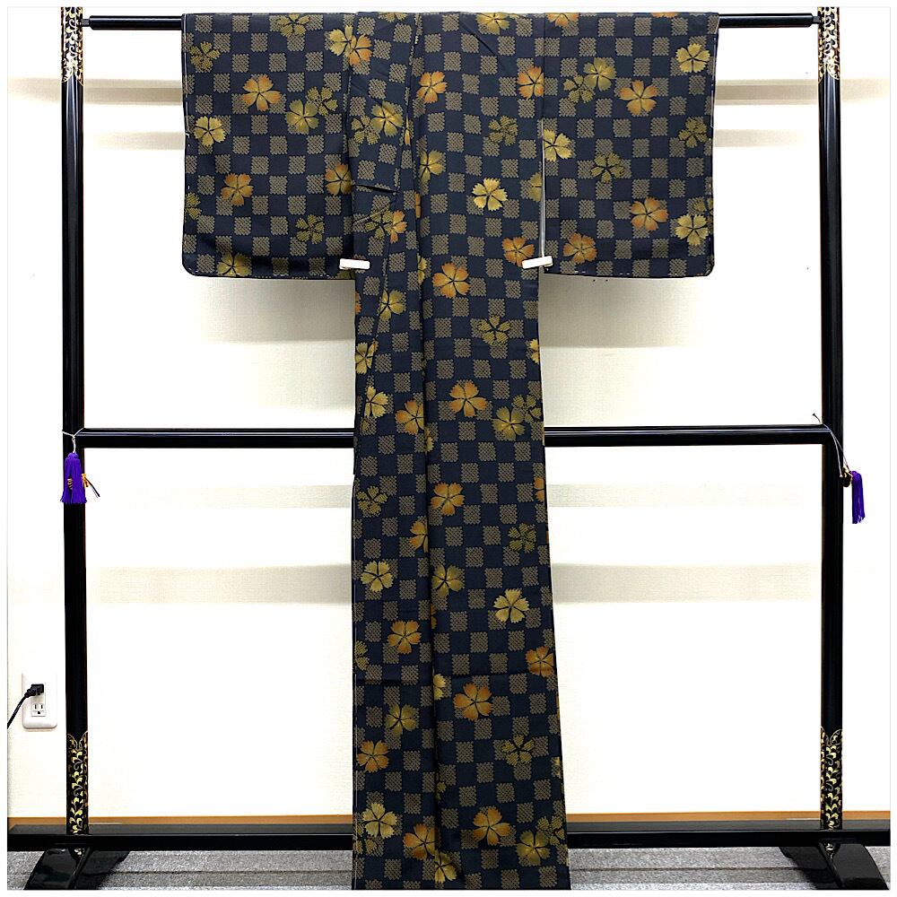 pk800 未使用品 紳士 正絹 墨流し 縮緬 身丈約141cm 渋く 裄約69cm