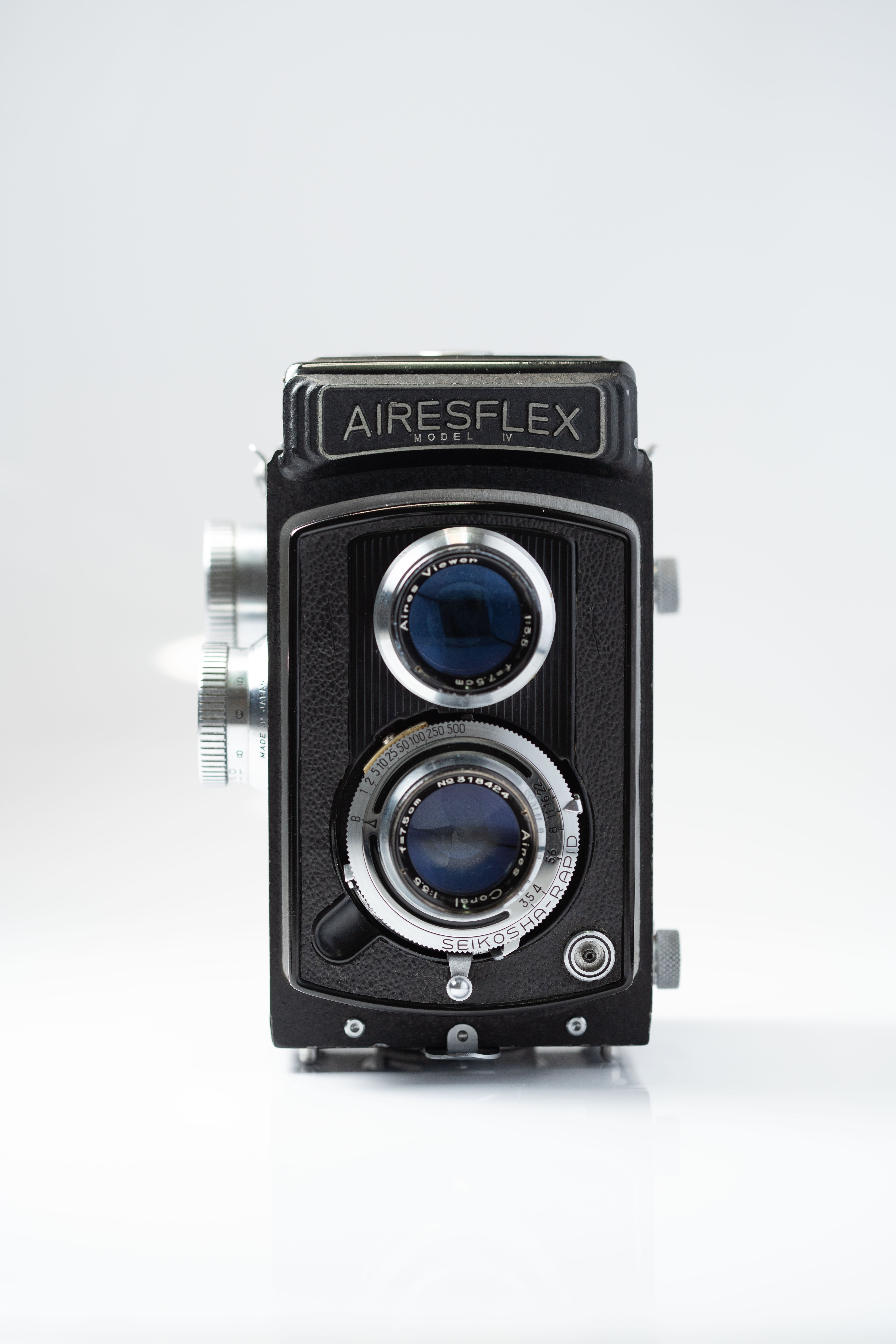 二眼レフカメラ AIRESFLEX アイレスフレックス Ⅳ型 (003) 【送料無料