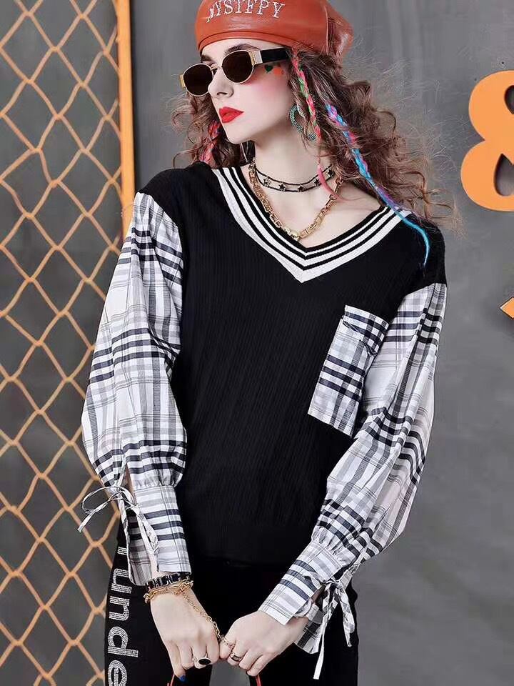 袖チェック切り替えニット