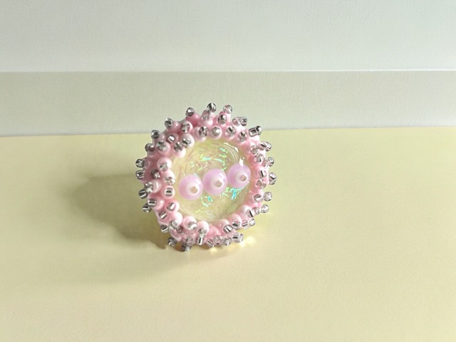 アリンコ　デカ丸もじゃ花リング