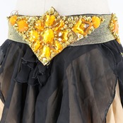 ベリーダンス トライバルフュージョン 衣装 上下セット ブラック系 スパンコール ラインストーン 5点 セット トップス スカート ズボン ベルト 黒 金 豪華 装飾 華やか トライバル キラキラ フリンジ 華やか ダンス衣装 舞台 ゴールド系 ベージュ系