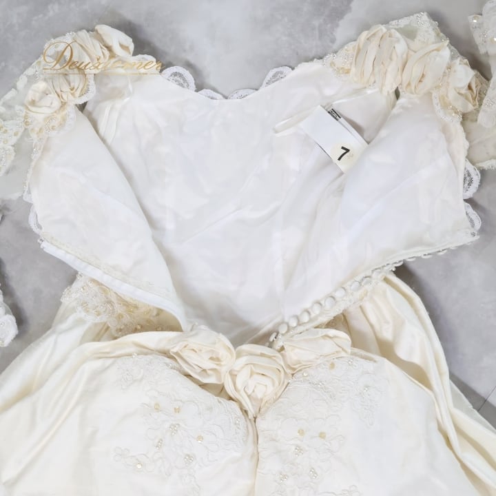 ウエディングドレス Elizabeth Emanuel エリザベスエマニュエル 結婚式