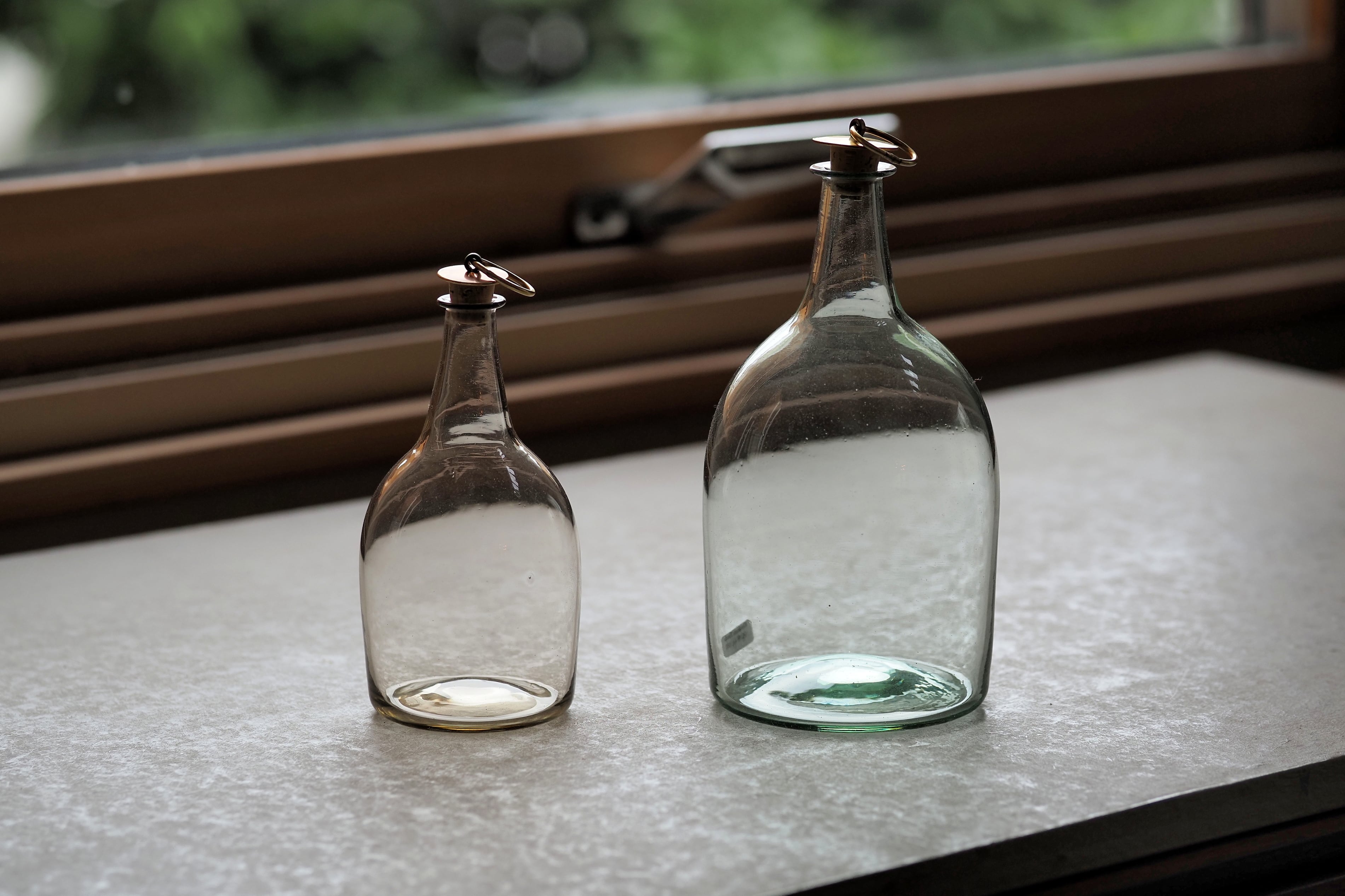 津田清和 105. 青緑酒瓶 A | 陶屋なづな