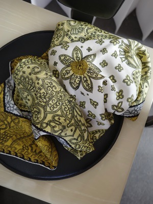 <vintage>flower paisley yellow scarf