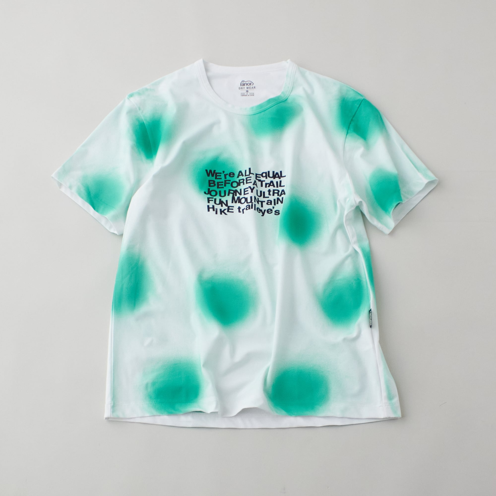 シンプルでおしゃれ ラナー ranor HAND SPRAY DOT PRINT T-SHIRT