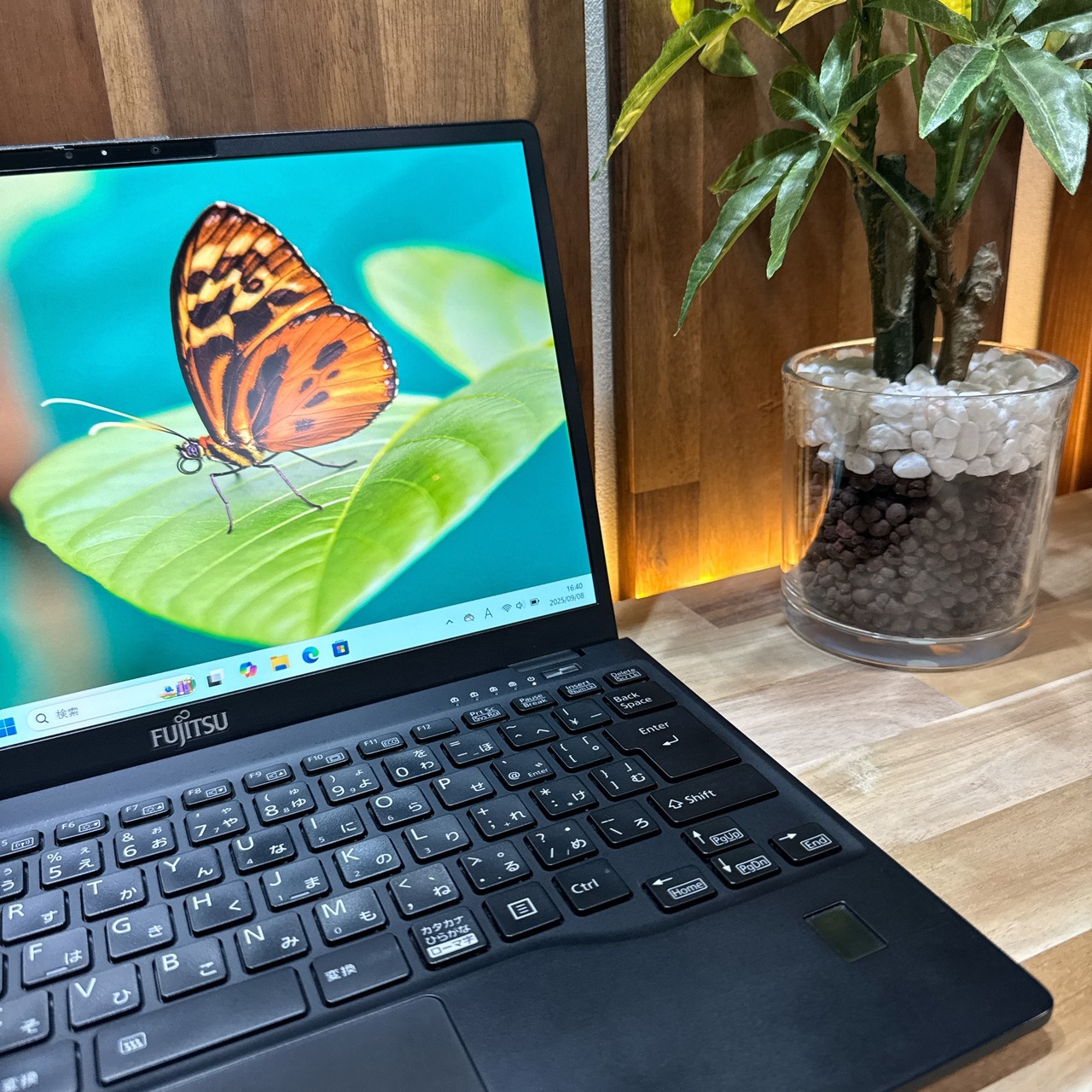 \ 公式ショップ限定価格❣️/ 最高峰i7《ハイスペック》超軽量【LIFEBOOK U9311/F】i7第11世代 メモリ16GB 13.3インチ ノートパソコン 安心サポート&3ヶ月保証付き