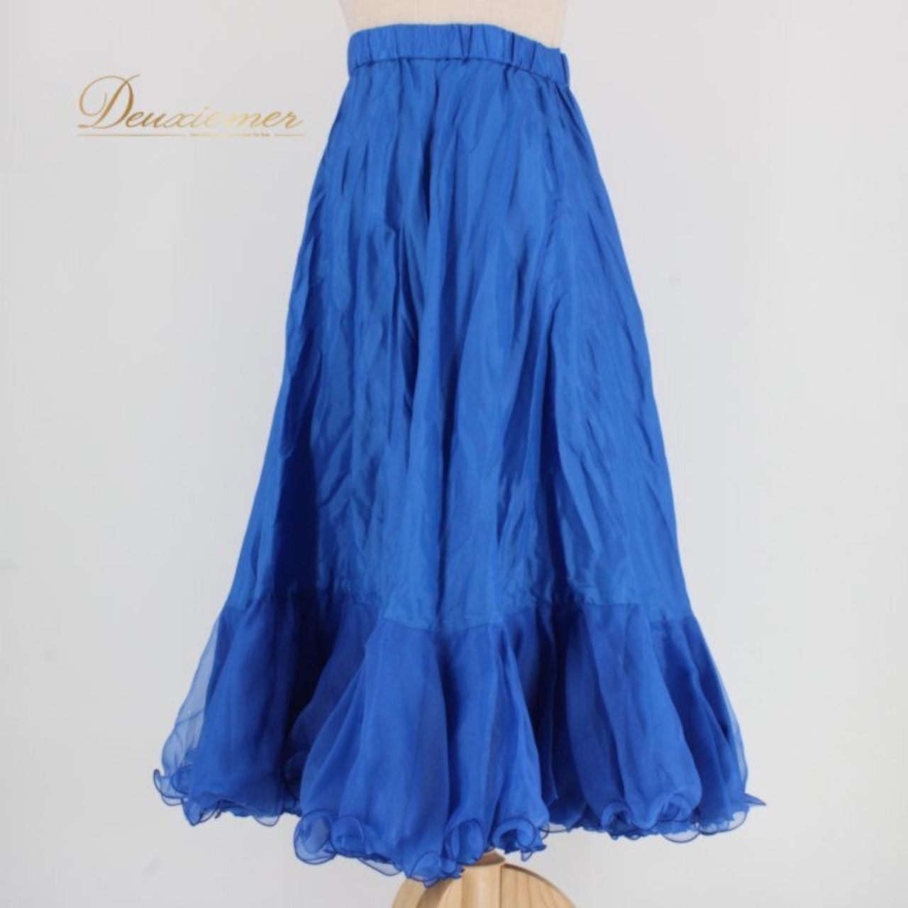 社交ダンス 衣装 スタンダード スカート パニエ ペチコート レッスンウェア レディース ブルー系 青 無地 シンプル フリル 差し色 上品 かわいい ダンススカート ロイヤルブルー系 発表会衣装 練習用 レッスン用 社交ダンスレッスン フリルスカート ティアード フレア ふんわり 体型カバー ダンスファッション 競技用 アンサンブル コーデ 衣装小物 パニエ風 重ね着 ペチスカート ウエストゴム フリーサイズ風 通気性 快適 きれいめ カワイイ 可愛い レディース 女性 女の子