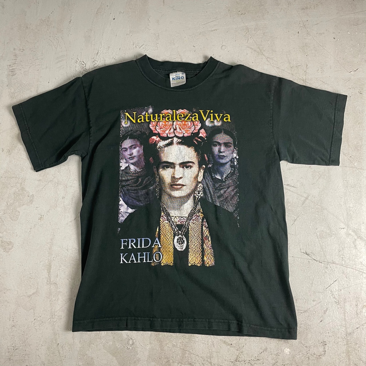 FRIDA KAHLO PRINT T's