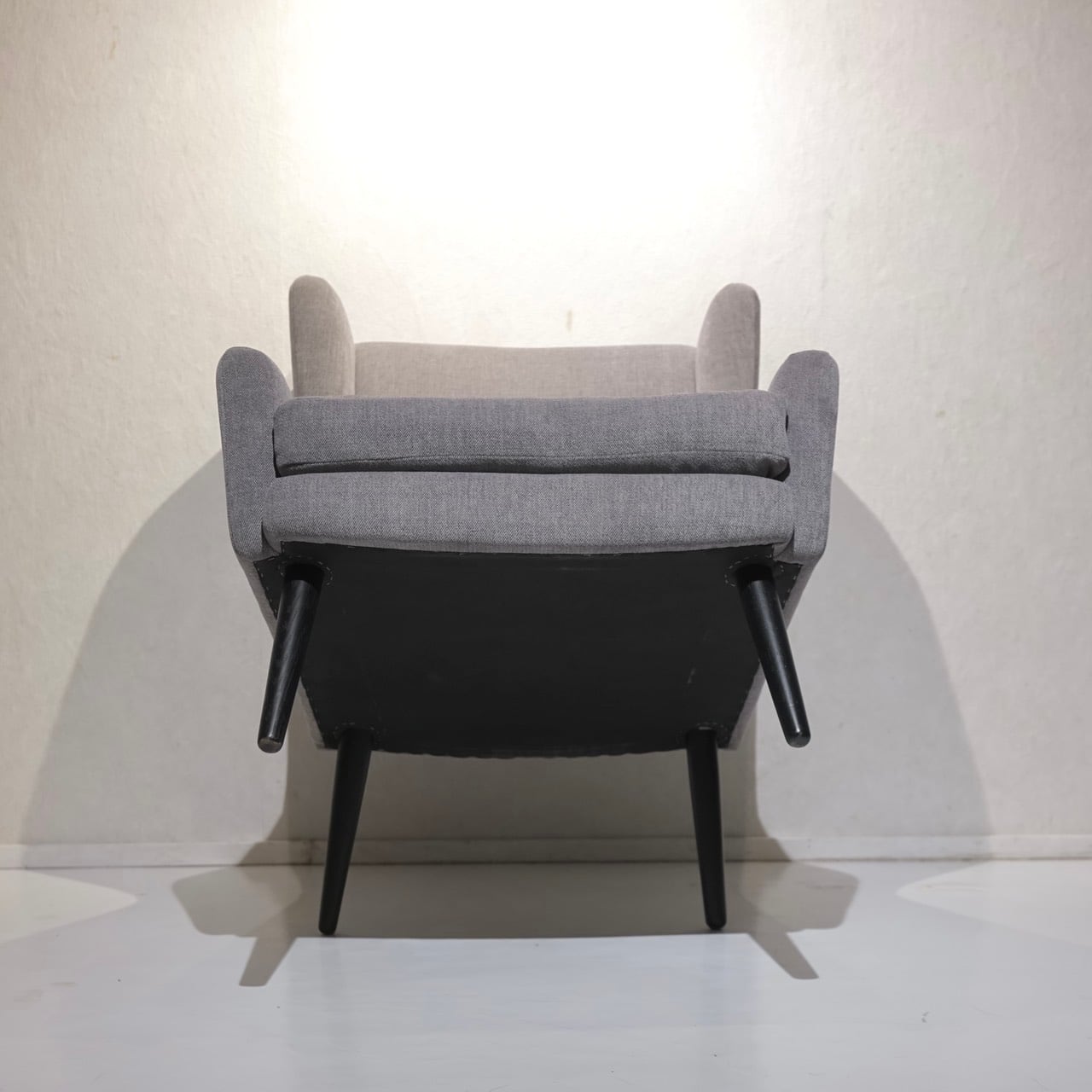 展示品 スケッチ ウドゥンストーリーズ トムキャット 1人掛けソファ