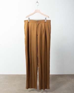 "BARRY BRICKEN" baggy silhouette silk x cotton tuck slacks