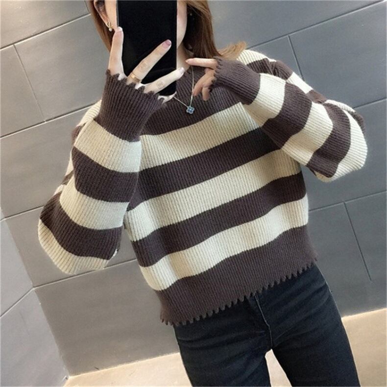 【tops】ボーダー柄ニットセーター M27558