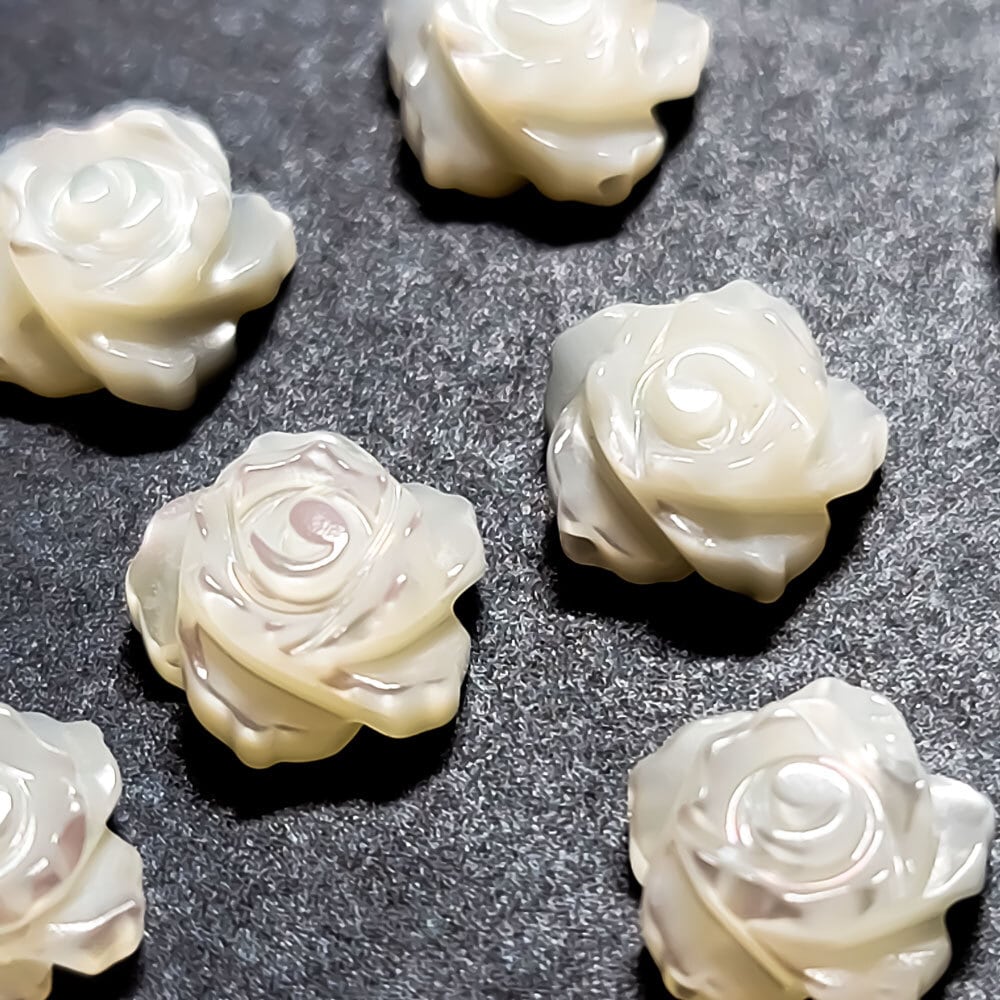 薔薇クイーンコンクシェルビーズD87立体薔薇彫刻天然色無染色