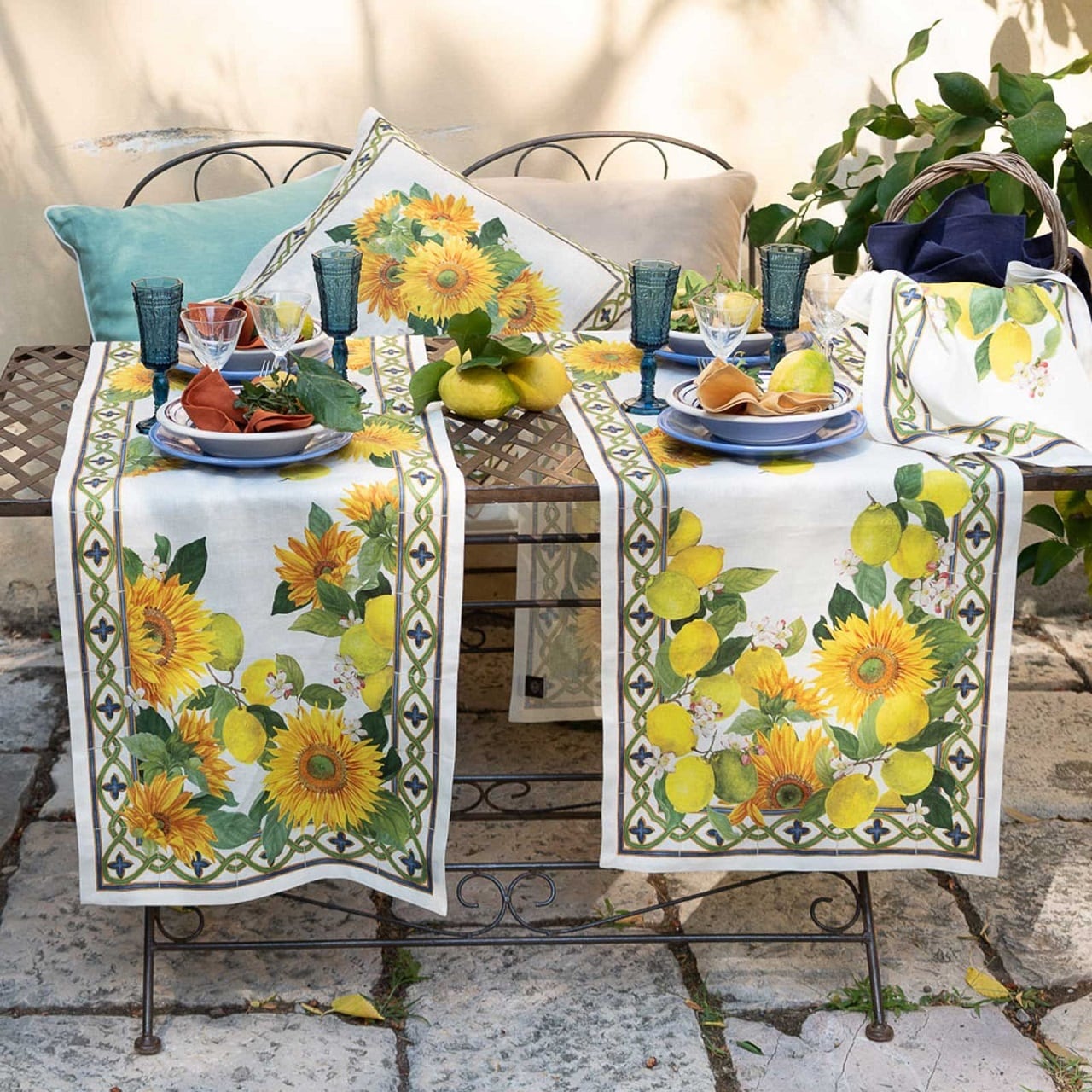 0390: イタリア リネン テーブルランナー ブルネッロ 0390: イタリア リネン テーブルランナー ブルネッロ