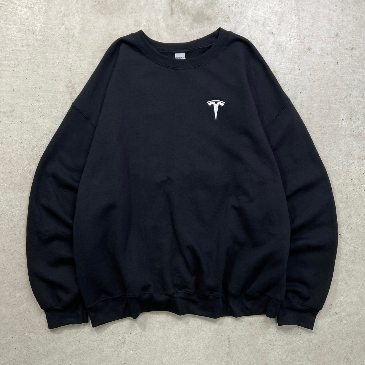TESLA テスラ 企業ロゴ刺繍 スウェットシャツ メンズXL 古着
