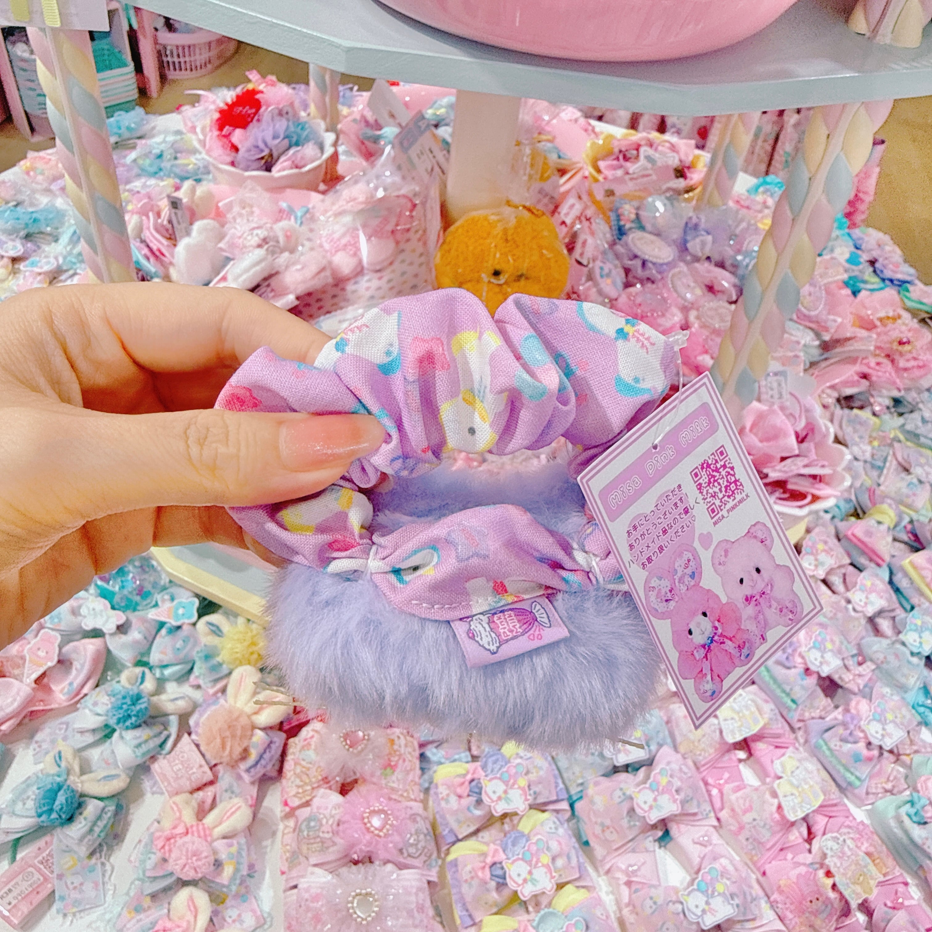 【A4】103-1ねこっころシュシュ