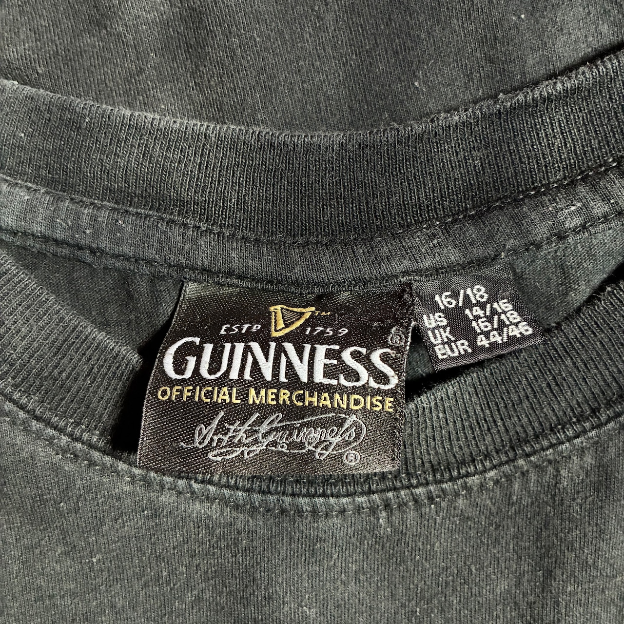 GUINNESS Beer プロモTシャツ 黒 ピンナップガール ギネスビール