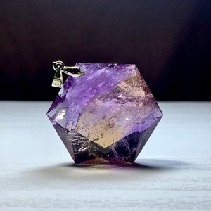 1.六芒星☆アメトリン ペンダントトップ