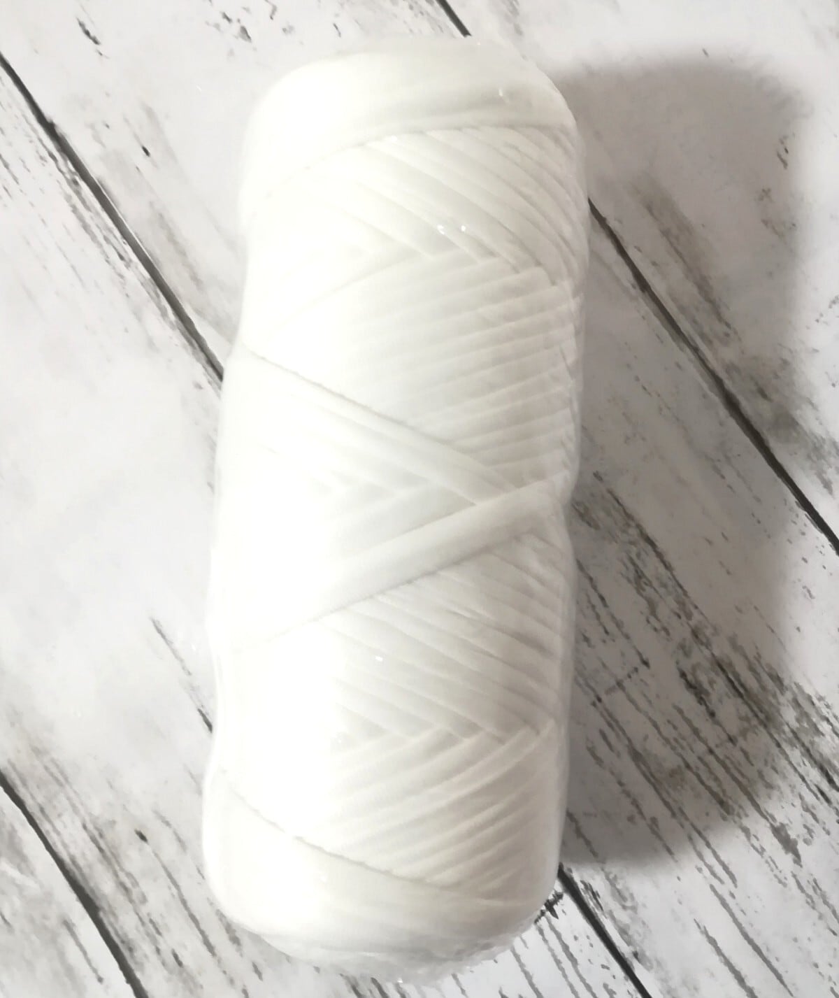 ホワイト 白色 1玉 200g・ 50m Tシャツヤーン | T-SHIRT YARN MANIA