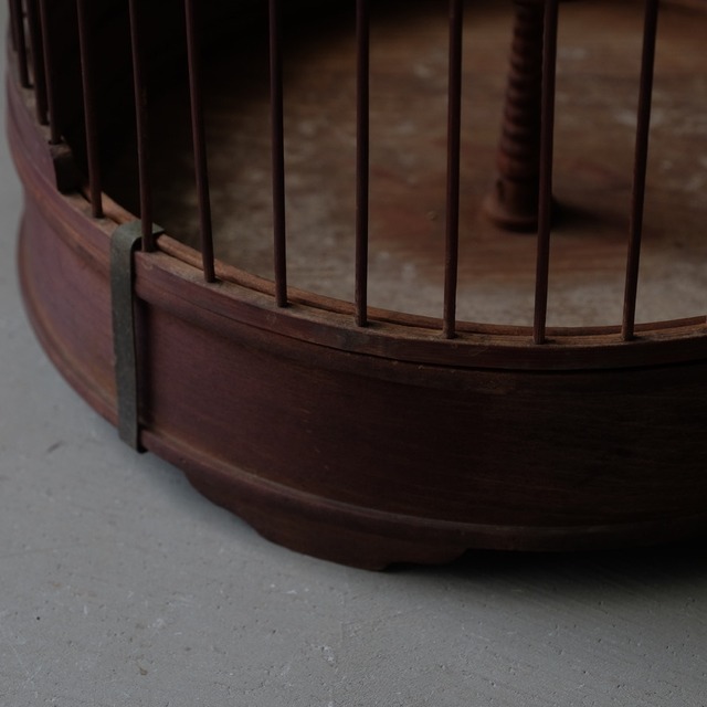Bird cage