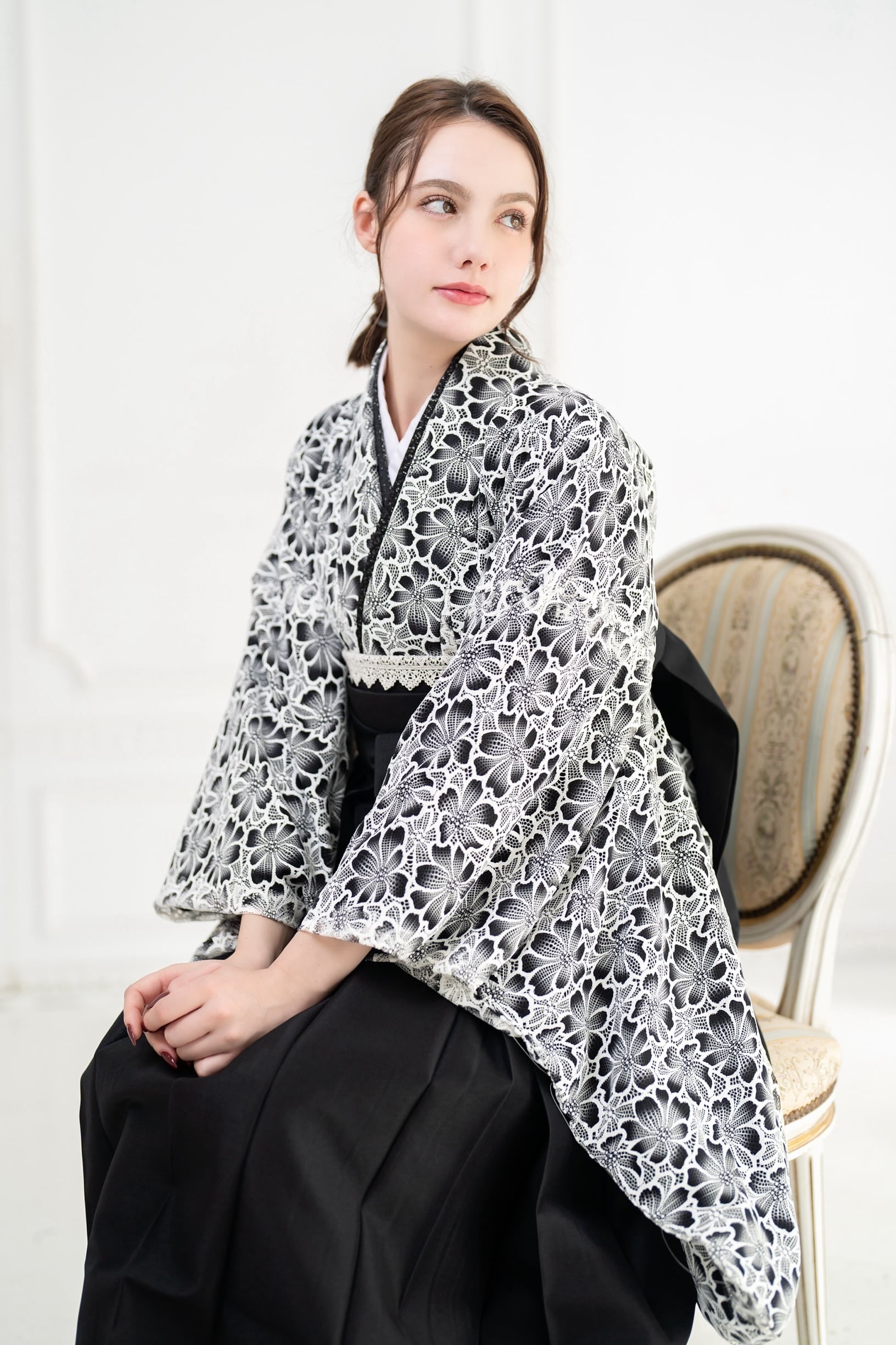 Kimono Sienne 卒業式袴3点セット レース二尺袖 黒×白 二尺袖着物 袴