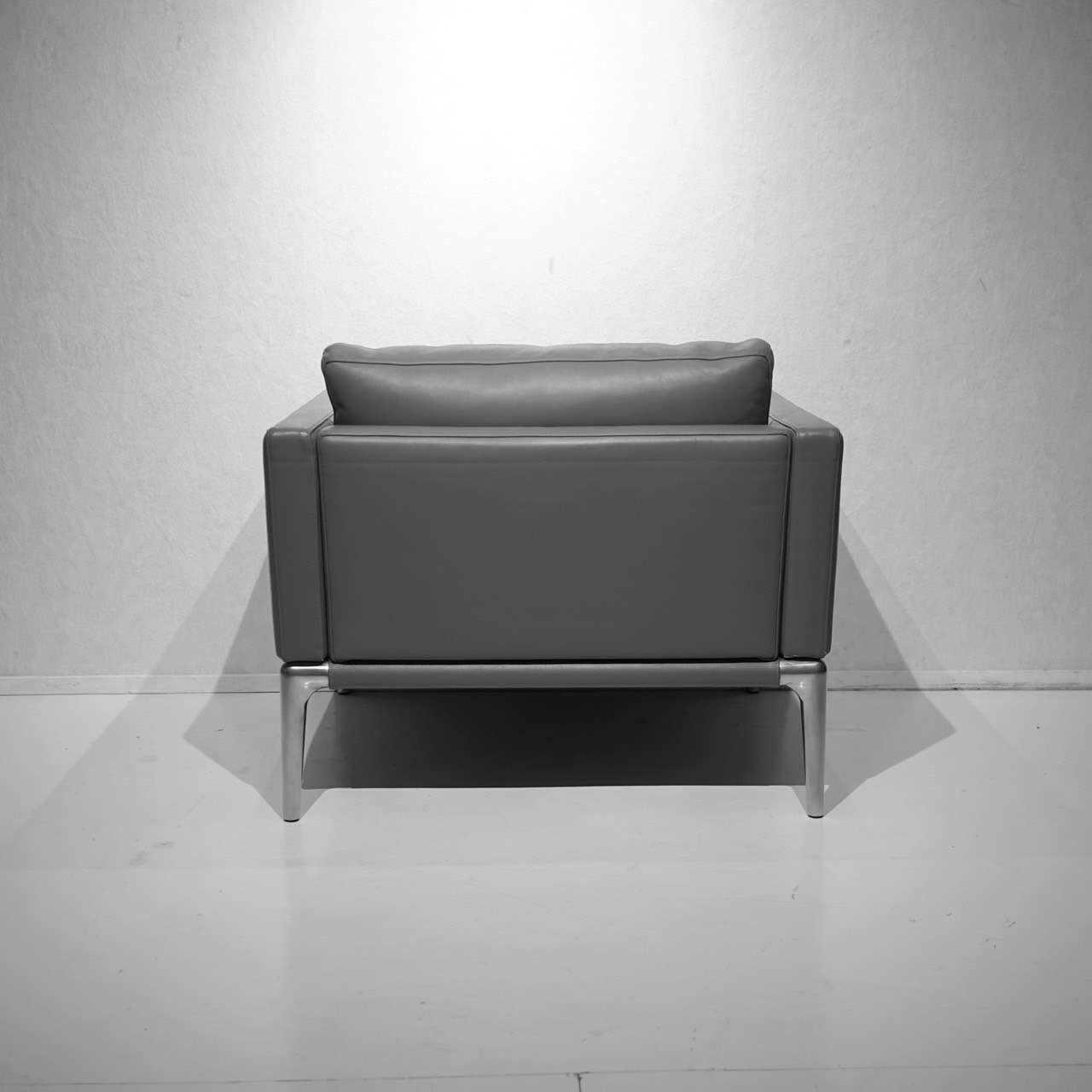 Cassina ixc. VOLAGE 1Pソファ / Philippe Starck 名作 デザイナーズ ソファ 1人掛け ヴォラージュ カッシーナ / 関連:マジス カルテル