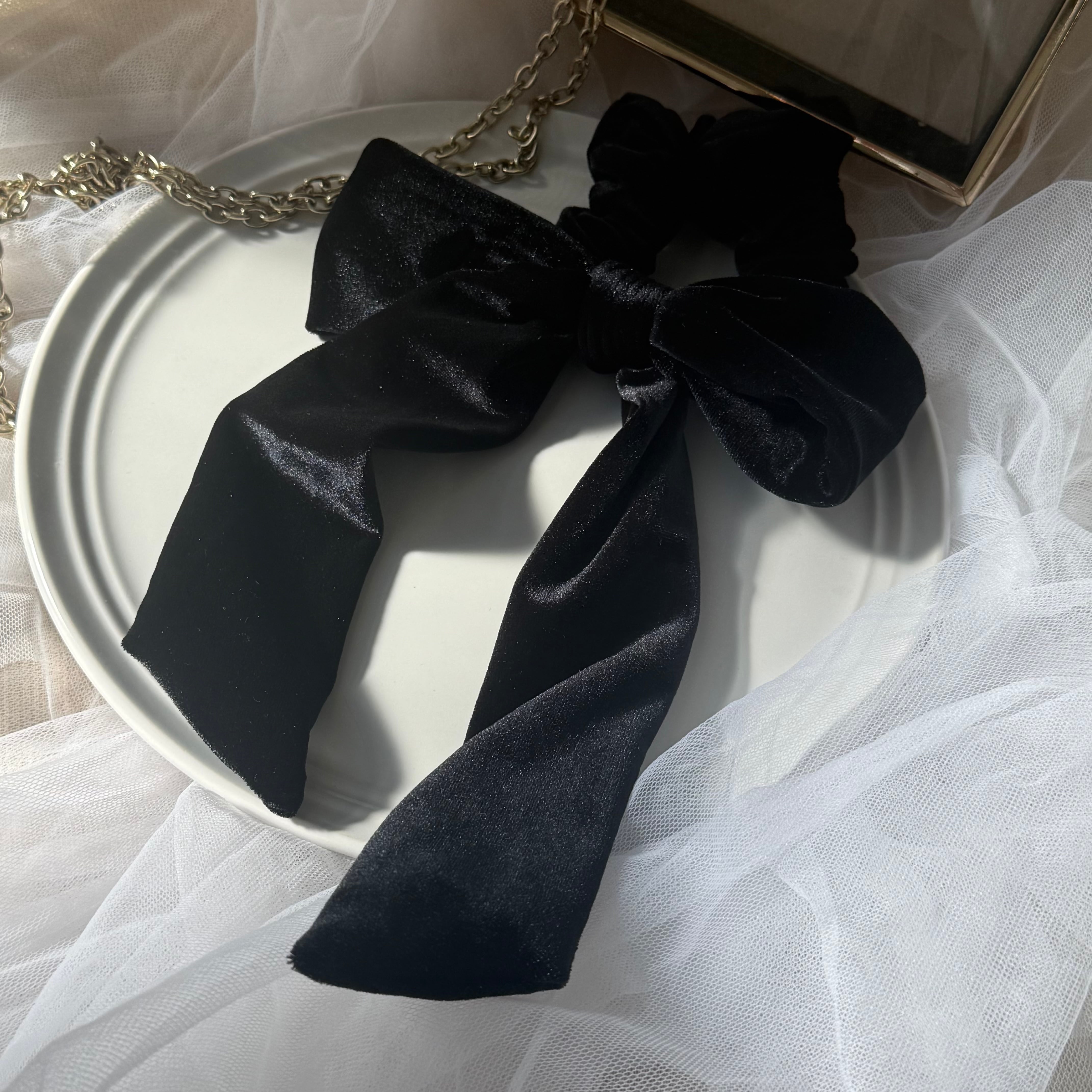 アレンジリボンベロアシュシュ