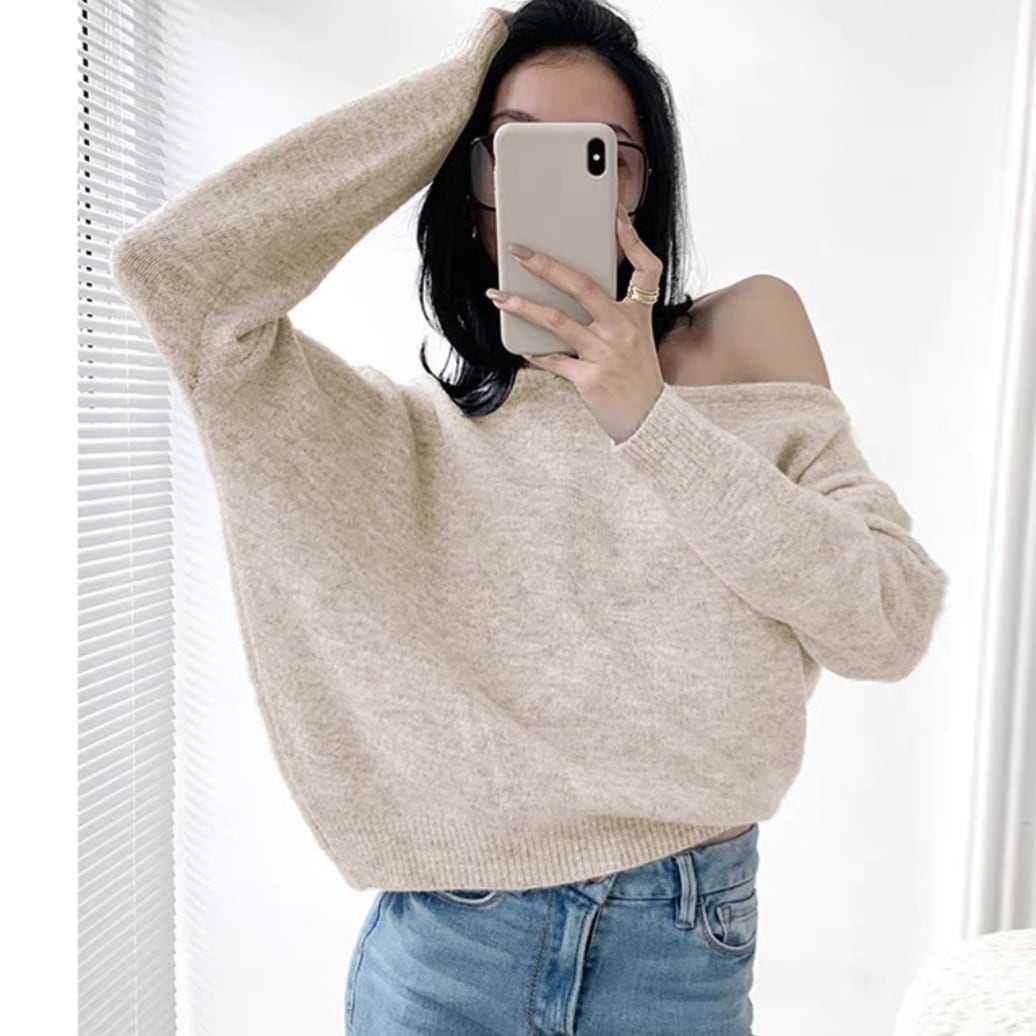off shoulder knit pullover《3color》 | SI SELECT