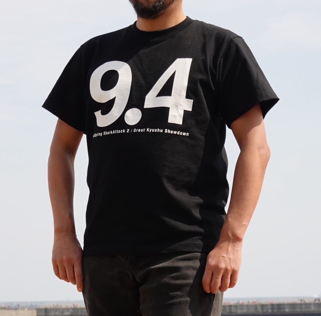 新品未使用　STILL MORE BOUNCE 3 Tシャツ XLサイズ 公開日決定記念！】温泉シャークT【9.4】/ T-Shirt (9.4) | 映画『温泉
