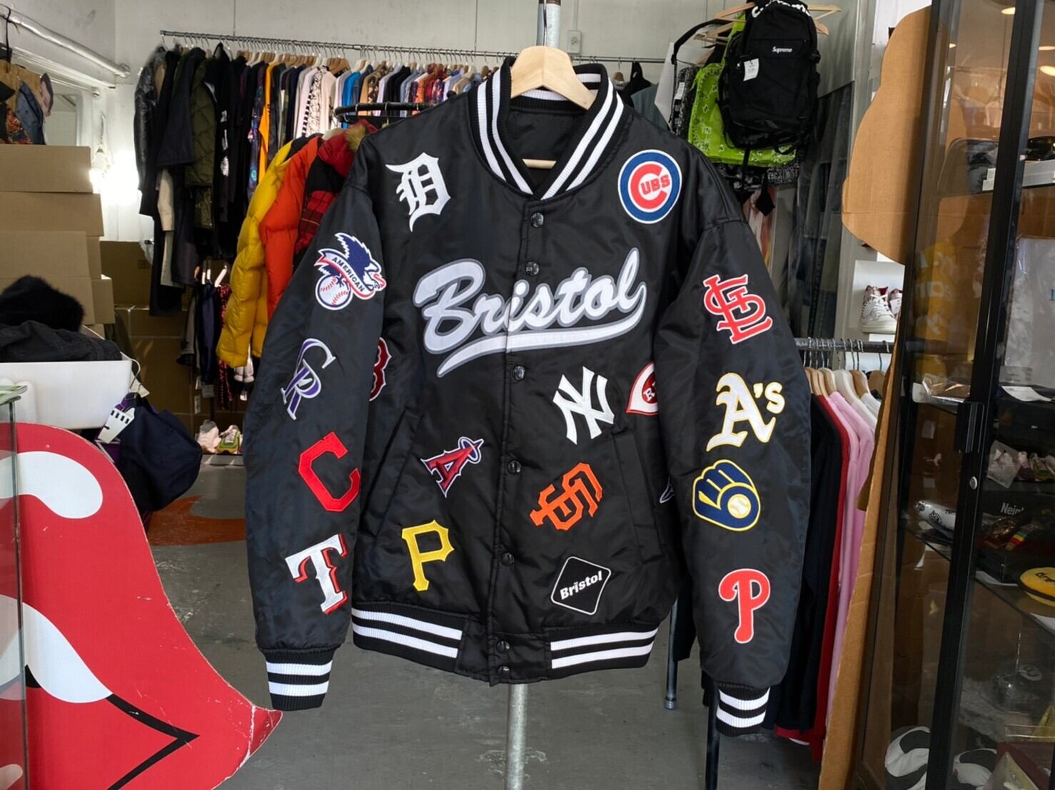 全品新品未開封 FCRB MLB TOUR ALL TEAM REVERSIBLE JACKET