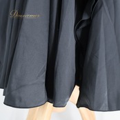 社交ダンス 衣装 Sanline サンリーヌ スカート レッスンウェア ブラック系 無地 シンプル 光沢 黒 フリル 上品 練習 レッスン おしゃれ ダンス衣装 イベント ステージ パーティー レディース 高級感