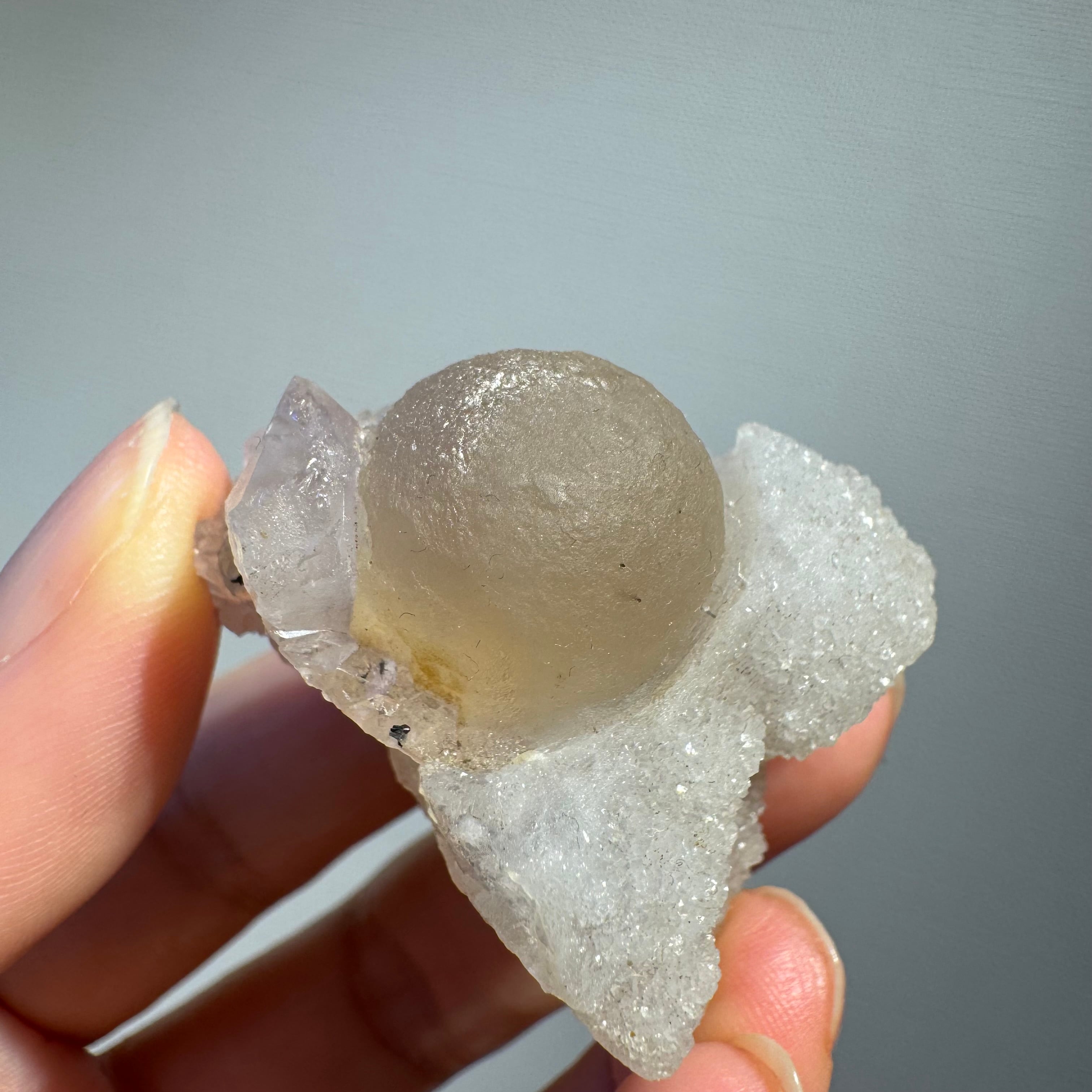 【珍奇鉱物】インド　フローライト　ポンデリングフローライト　母岩付き ポンデリングフローライト母岩付き＊ブドウ状蛍石原石＊251003＊天然石