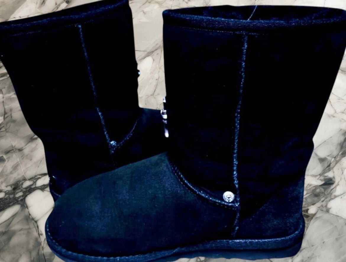 CHROME HEARTS クロムハーツ × UGG ムートンブーツ スモール CHクロス