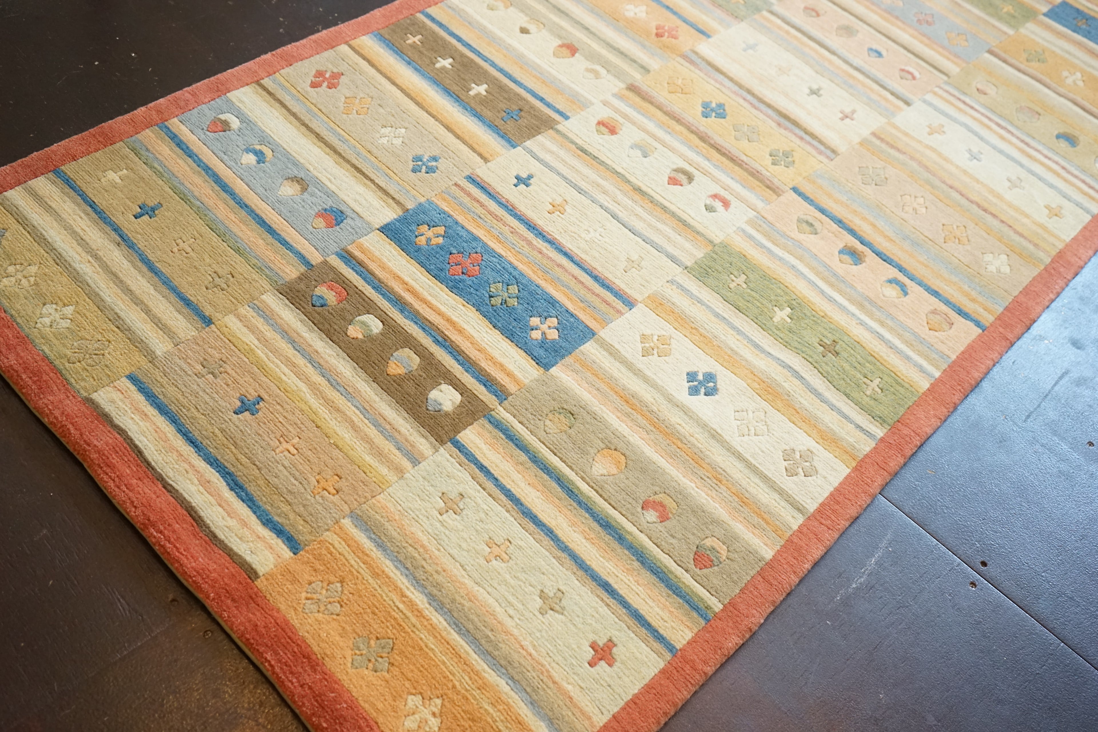 CROSSLINE_FLOOR RUG_フロアラグ_ウールラグ_手織り | terrier de