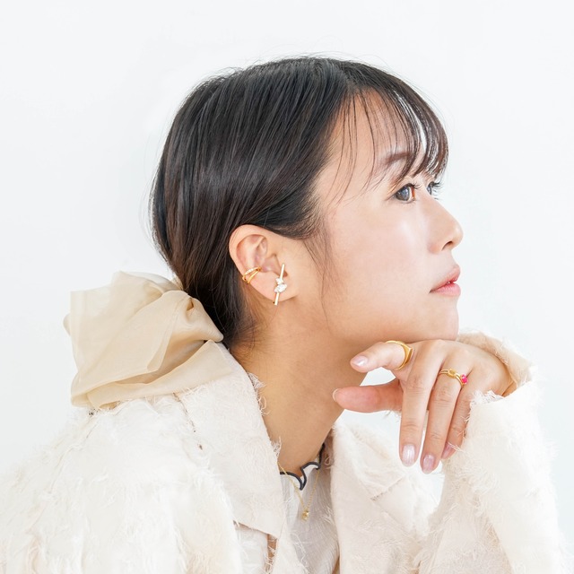 【ライト 02】ピアス・イヤリング