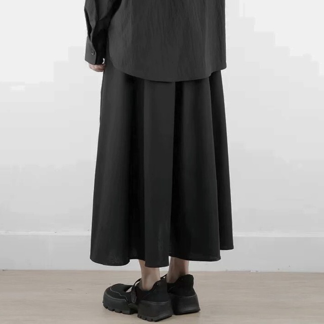 Cutout front skirt C1203