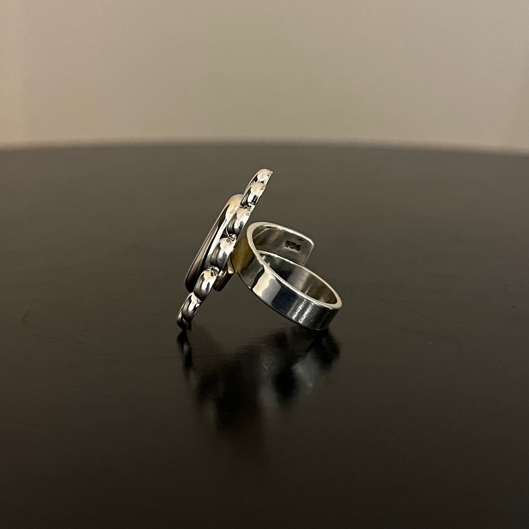 Silver flower ring from Mexico | BASENOTES